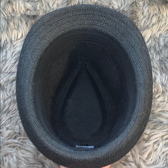fedora - Picture 3 of 3